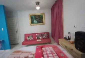 Apartamento cerca al guatapuri has Balcony rooms