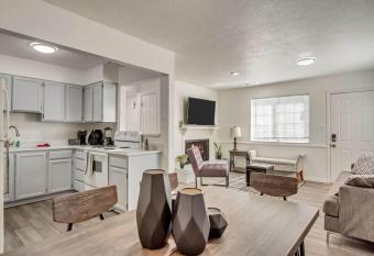 Charming 4BR Townhouse in Central Provo allows 18 year olds to book a room