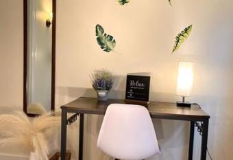 #13 ROOM IN THE HOUSE Bohemian Stylish Room 5 Min To Brandeis Uni! allows 18 year olds to book a room