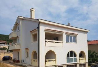 Apartments with a parking space Punat, Krk - 20553 has Balcony rooms