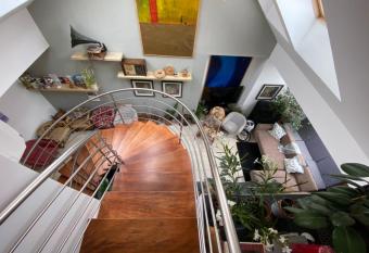 ParliamentPenthouse with Rooftop Terrace has rooms with a private hot tub