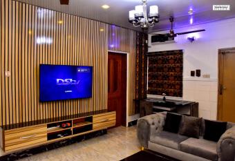 Gorgeous 1bedroom Kenora Apartment Awka has Balcony rooms