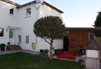 Wohnung Michel allows 18 year olds to book a room