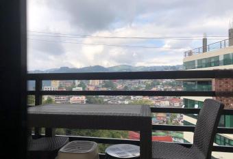 Kaias & RM Hostel has Smoking/Balcony rooms