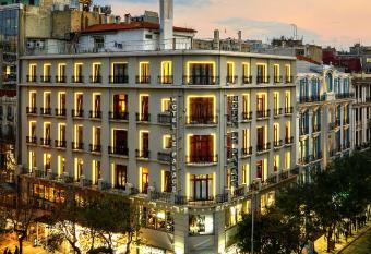 Le Palace Hotel has Balcony rooms