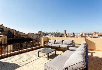   rbol del T   has Balcony rooms