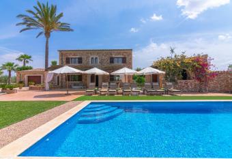 Can Sanchez has Balcony rooms