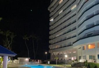 Juan Dolio las Olas allows 18 year olds to book a room