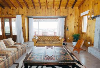 Majestic mansion La Tertulia in serene nature has Balcony rooms