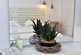 Apollon Boutique Hotel has Balcony rooms