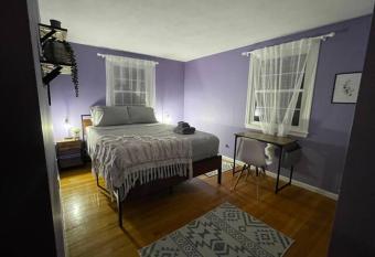 #18 Stylish Fancy Room in Hearth Of Waltham! allows 18 year olds to book a room