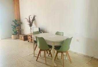 Piso coqueto c  ntrico en Jerez (San Miguel) has Balcony rooms