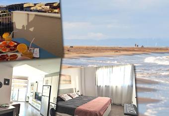 El Piset de l Ebre, residencia nueva con piscina Centro del Delta has Balcony rooms