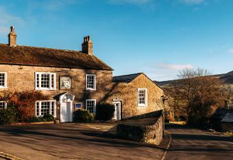 The Assheton Arms allows 18 year olds to book a room