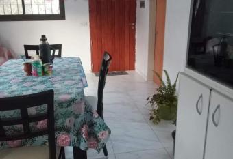 El campo allows 18 year olds to book a room