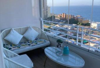 Sublime departamento con vista al mar y naturaleza allows 18 year olds to book a room