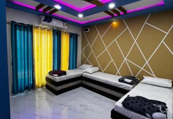 Dev Krupa has Balcony rooms