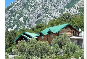 Krnic Kottage Ratac-Bar-Montenegro has Balcony rooms