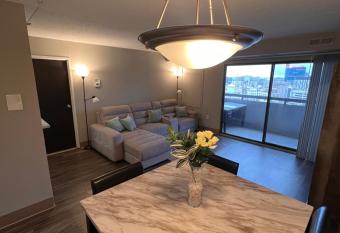 Luxorious High Rise Apartment In The Heart Of Downtown Detroit has Balcony rooms