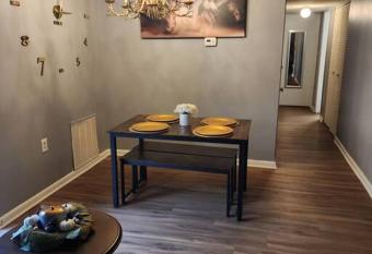 Lovely 2 Bedroom Condo with Pool has Balcony rooms