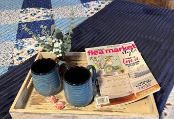 Cheerful Suite Near Canton Trade Days, Sleeps 5 allows 18 year olds to book a room