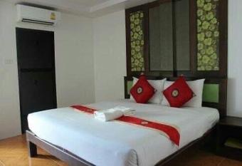 Hasna Palace has Balcony rooms