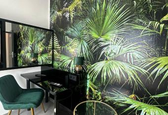 EasyLiving Darmstadt has Balcony rooms