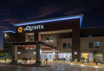 La Quinta Inn & Suites by Wyndham Yucaipa allows 18 year olds to book a room