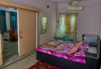 CASA DEL SOL has Balcony rooms