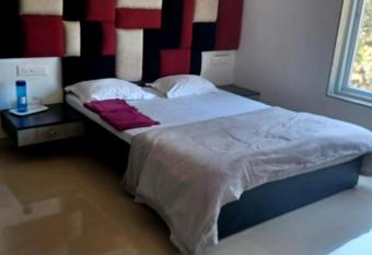 URBAN NEST s BY VEGA SPACES has Balcony rooms