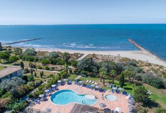 SOWELL Family Grau du Roi has Balcony rooms