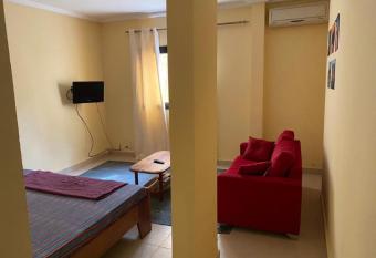 Chambre meubl  e foire c has Balcony rooms