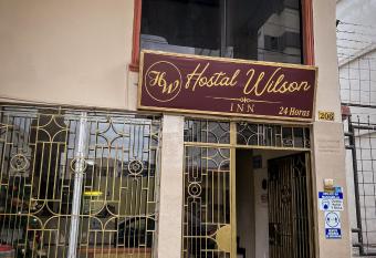 Hostal Wilson Inn has Balcony rooms