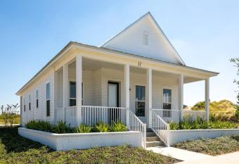 Kirkland House #11 - 1BR/1.5BA has Balcony rooms