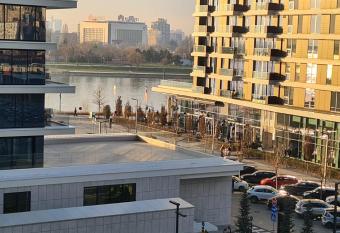 Premium Studio Apartment - Belgrade Waterfront has Balcony rooms