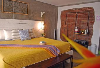 Casa Flora Handmade Hotel allows 18 year olds to book a room