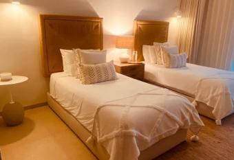 Condominio exclusivo en Real del Mar has Balcony rooms