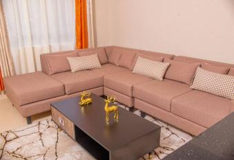 Safari Luxury Suite has Balcony rooms