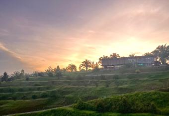 Talula Hill Farm Resort has Balcony rooms