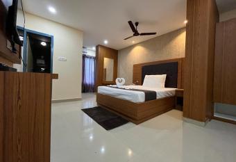 The Rhino has Smoking rooms