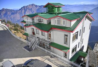 Mashobra Meadows has Balcony rooms