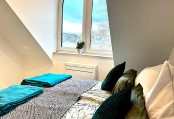 Heaven Penthouse I has Balcony rooms