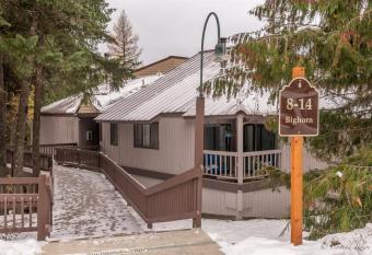 Escape to Ptarmigan Village 9 allows 18 year olds to book a room