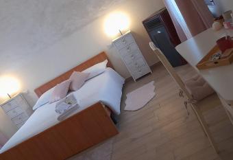 CASA CASEROTTE has Balcony rooms