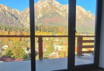 ZEFIR APARTMENTS has Balcony rooms