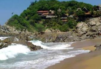 Shambhala Visi  n has Balcony rooms