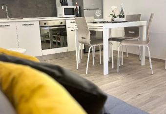 Alkec   White allows 18 year olds to book a room