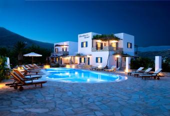 Brother s Hotel has Balcony rooms