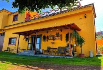 Villa Fort Tenerife allows 18 year olds to book a room