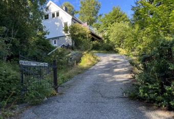 Kristiansand, private rooms allows 18 year olds to book a room